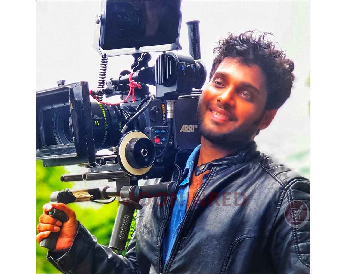 Aravinnd Singh_MoonInRed