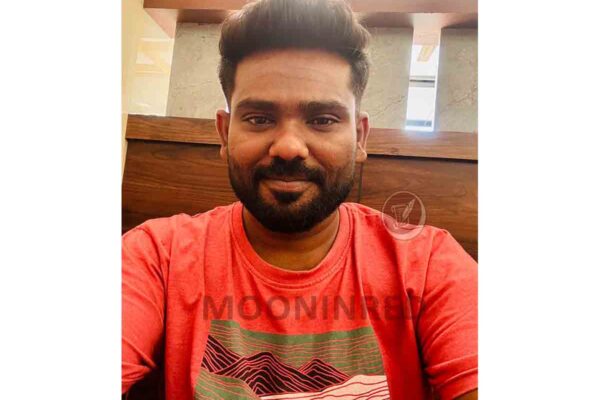 Vignesh Krishnan_MooninRed