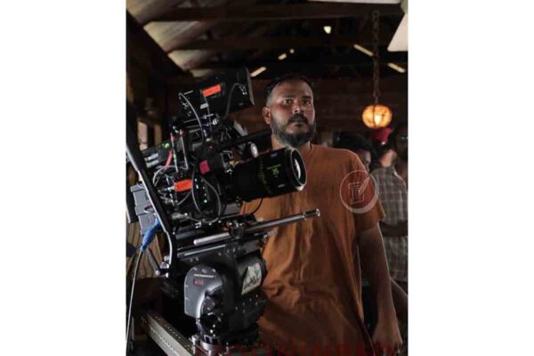 Shreyaas Krishna_Mooninred