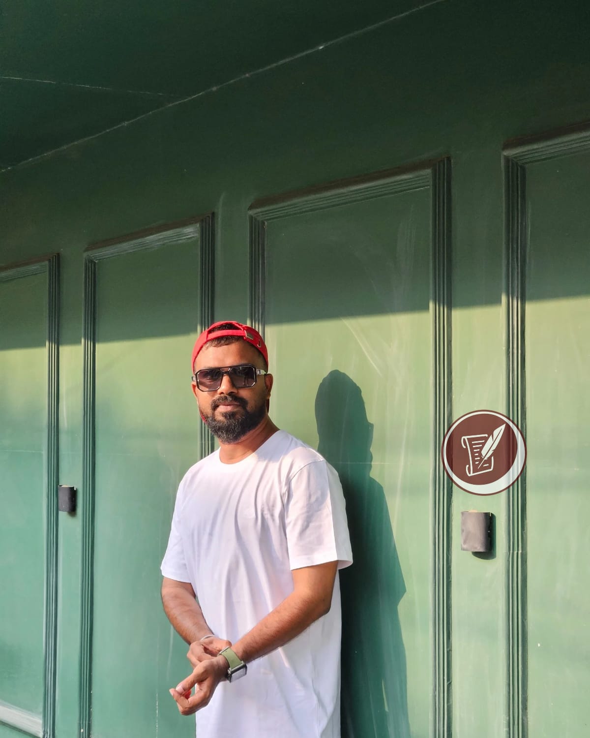 Shamzu Zayba_Mooninred