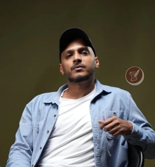 Mujeeb Majeed_Mooninred