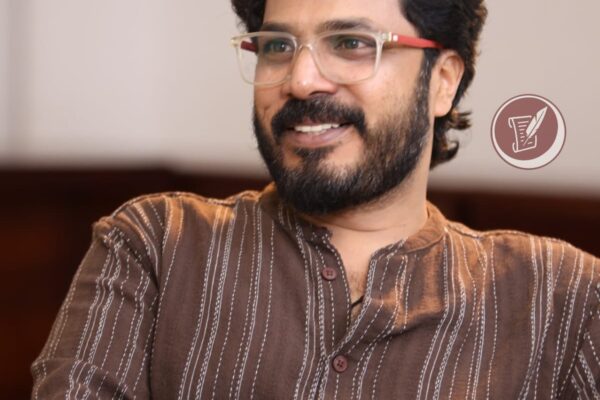 Dinjith Ayyathan_Mooninred